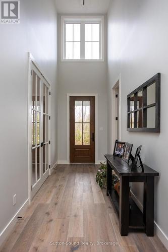 150 Spencer Avenue, Georgian Bluffs, ON - Indoor Photo Showing Other Room