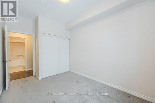 321 - 1077 Gordon Street, Guelph (Hanlon Creek), ON - Indoor Photo Showing Other Room