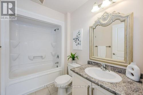 321 - 1077 Gordon Street, Guelph (Hanlon Creek), ON - Indoor Photo Showing Bathroom