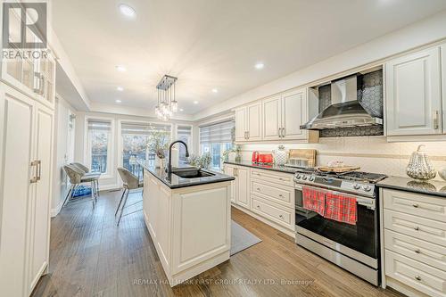 36 Milner Crescent, Ajax, ON - Indoor Photo Showing Kitchen With Upgraded Kitchen