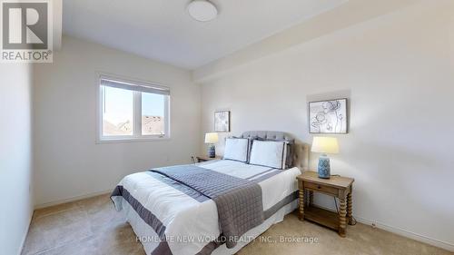 28 Ness Drive, Richmond Hill, ON - Indoor Photo Showing Bedroom