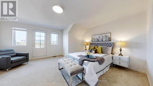 28 Ness Drive, Richmond Hill, ON - Indoor Photo Showing Bedroom