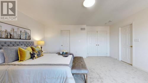 28 Ness Drive, Richmond Hill, ON - Indoor Photo Showing Bedroom