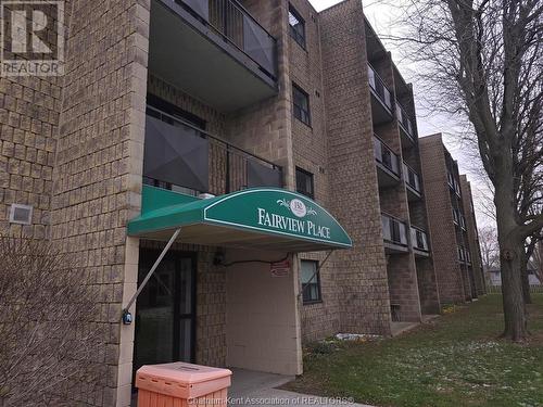 150 Park Avenue East Unit# 207, Chatham, ON - Outdoor With Exterior