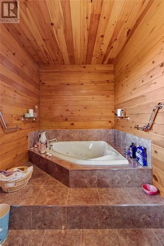 4-6 Church Road, Branch, NL - Indoor Photo Showing Bathroom