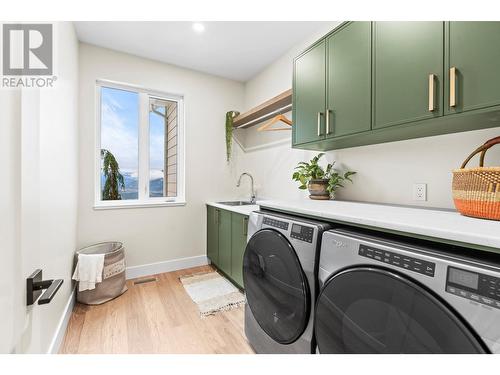 82 Twin Lakes Road, Enderby, BC - Indoor Photo Showing Laundry Room