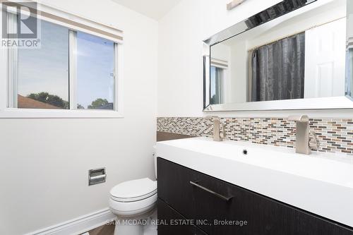 74 Pearce Drive, Ajax, ON - Indoor Photo Showing Bathroom