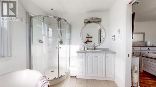 1 Wesbill Place, Pouch Cove, NL - Indoor Photo Showing Bathroom