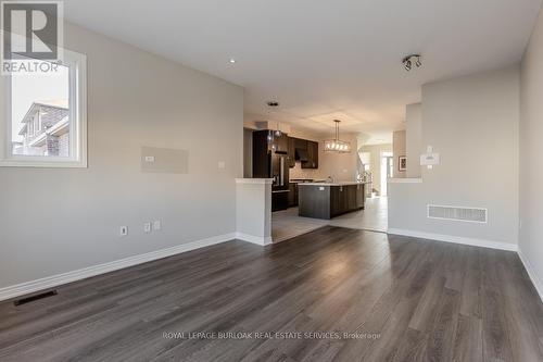 219 Skinner Road, Hamilton, ON - Indoor