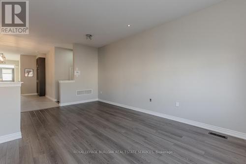 219 Skinner Road, Hamilton, ON - Indoor Photo Showing Other Room