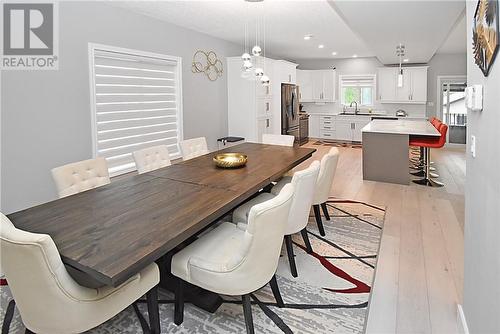 117 Hazelton Dr, Sudbury, ON - Indoor Photo Showing Dining Room