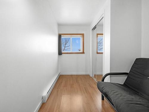 Bedroom - 31  - 35 Rue Principale O., Berthier-Sur-Mer, QC - Indoor Photo Showing Other Room