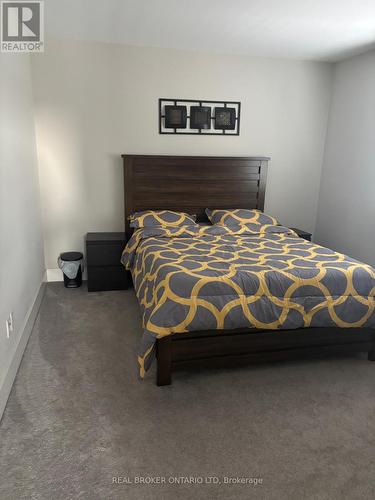 2794 Heardcreek Trail, London, ON - Indoor Photo Showing Bedroom