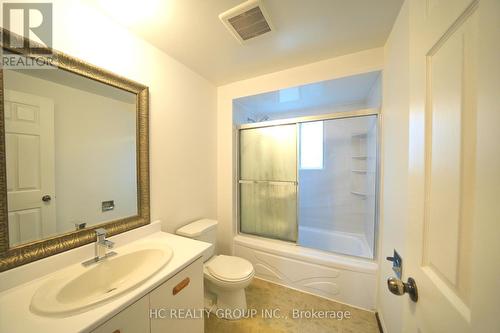 217 Highglen Avenue, Markham, ON - Indoor Photo Showing Bathroom