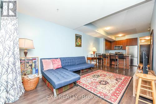 208 - 65 Yorkland Boulevard, Brampton, ON - Indoor Photo Showing Living Room