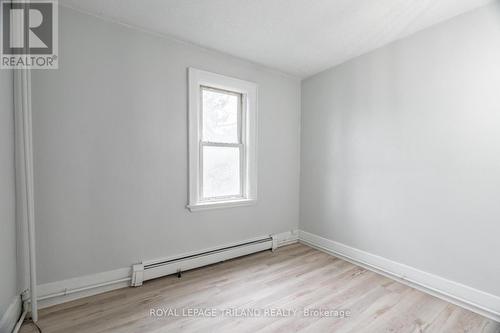 7 - 425 Mckenzie Avenue, London, ON - Indoor Photo Showing Other Room