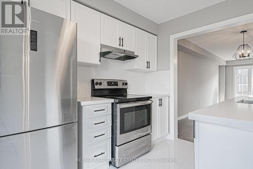 30 - 470 Linden Drive, Cambridge, ON - Indoor Photo Showing Kitchen With Stainless Steel Kitchen