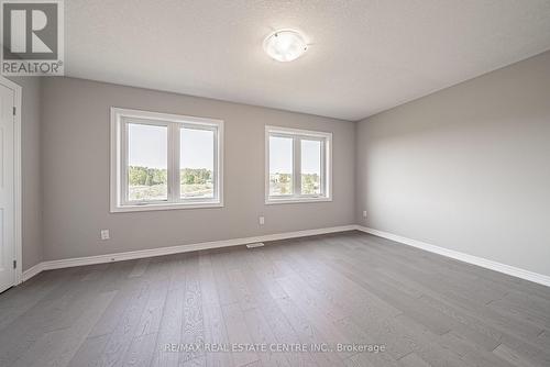 30 - 470 Linden Drive, Cambridge, ON - Indoor Photo Showing Other Room