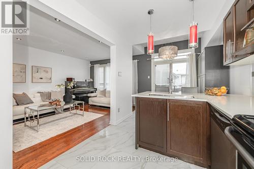 437 Brigitta Street, Ottawa, ON - Indoor Photo Showing Kitchen