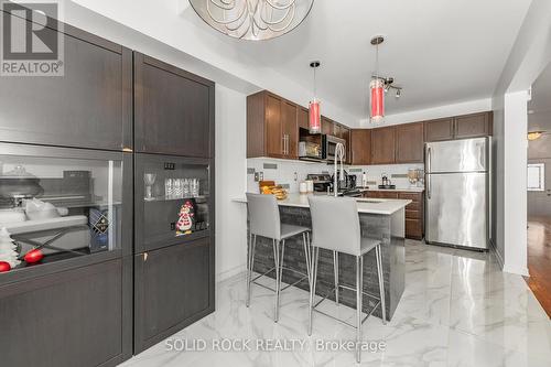 437 Brigitta Street, Ottawa, ON - Indoor Photo Showing Kitchen