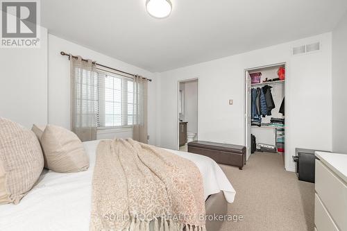 437 Brigitta Street, Ottawa, ON - Indoor Photo Showing Bedroom