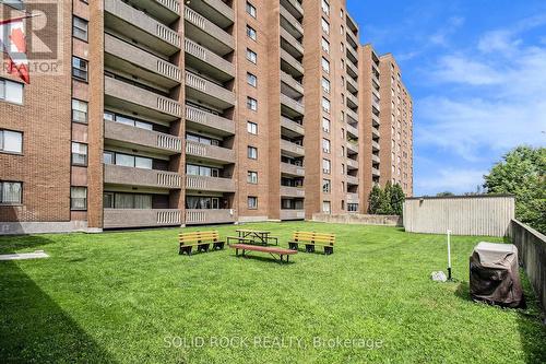 607 - 1100 Ambleside Drive, Ottawa, ON - Outdoor