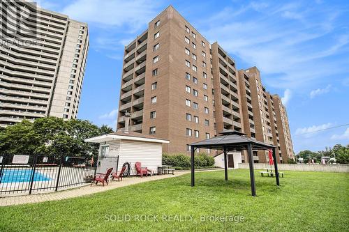 607 - 1100 Ambleside Drive, Ottawa, ON - Outdoor With Facade