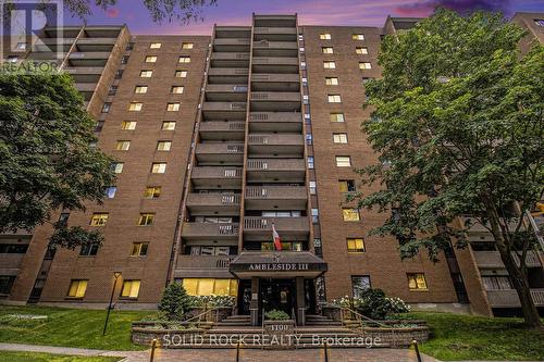 607 - 1100 Ambleside Drive, Ottawa, ON - Outdoor