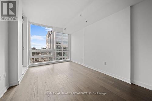 1701 - 199 Slater Street, Ottawa, ON - Indoor Photo Showing Other Room