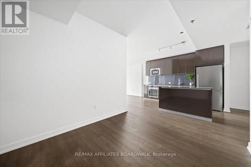 1701 - 199 Slater Street, Ottawa, ON - Indoor Photo Showing Kitchen