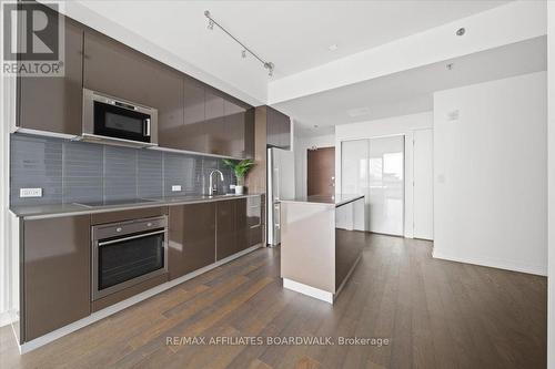 1701 - 199 Slater Street, Ottawa, ON - Indoor Photo Showing Kitchen