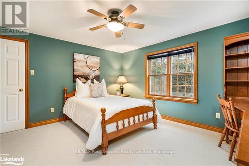 6123 27/28 Nottawasaga Side Road, Clearview (Stayner), ON - Indoor Photo Showing Bedroom