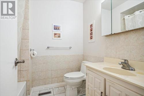 606 Abana Road, Mississauga (Cooksville), ON - Indoor Photo Showing Bathroom