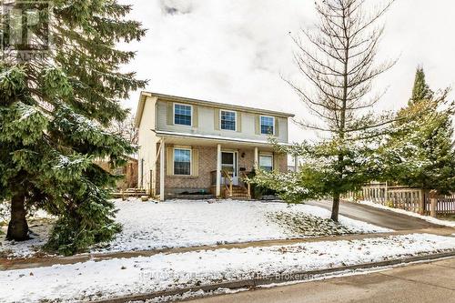 525 Whitelaw Road, Guelph (Parkwood Gardens), ON - Outdoor With Deck Patio Veranda With Facade