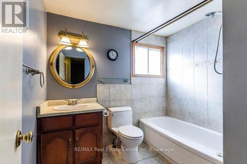 525 Whitelaw Road, Guelph (Parkwood Gardens), ON - Indoor Photo Showing Bathroom