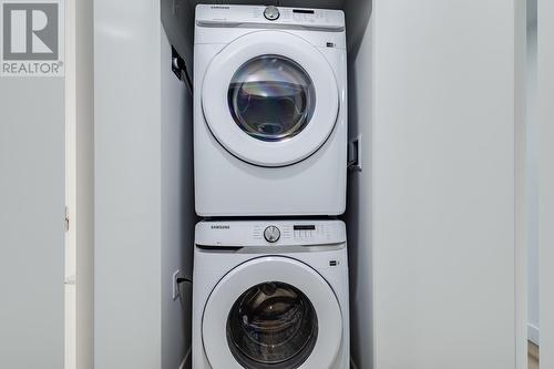 1488 Bertram Street Unit# 1603, Kelowna, BC - Indoor Photo Showing Laundry Room