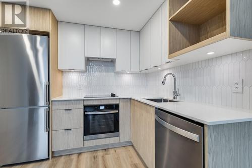 1488 Bertram Street Unit# 1603, Kelowna, BC - Indoor Photo Showing Kitchen With Stainless Steel Kitchen With Upgraded Kitchen