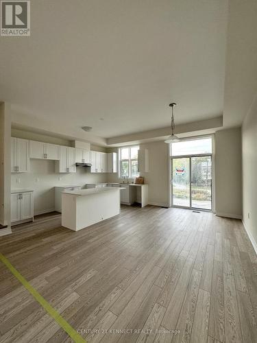 1 Millman Lane, Richmond Hill, ON - Indoor