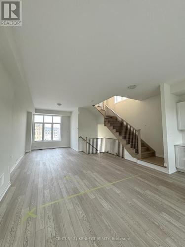 1 Millman Lane, Richmond Hill, ON - Indoor Photo Showing Other Room