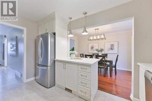 776 Danforth Road, Toronto, ON - Indoor Photo Showing Kitchen