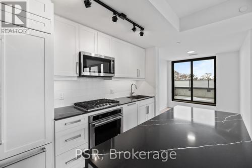 609 - 430 Roncesvalles Avenue, Toronto, ON - Indoor Photo Showing Kitchen With Upgraded Kitchen