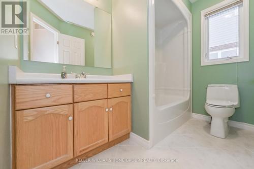 14 Dickinson Court, Centre Wellington (Elora/Salem), ON - Indoor Photo Showing Bathroom