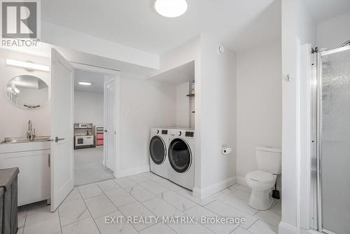 426 Sujack Street, Russell, ON - Indoor Photo Showing Laundry Room