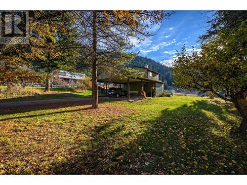 8660 Harbour Heights Road, Vernon, BC - Outdoor