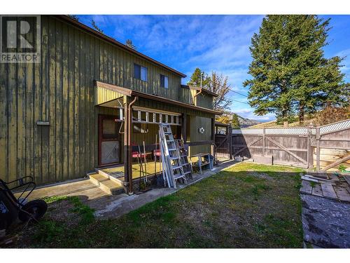 8660 Harbour Heights Road, Vernon, BC - Outdoor