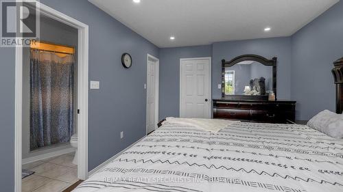 48 Ridgefield Court, Brampton, ON - Indoor Photo Showing Bedroom