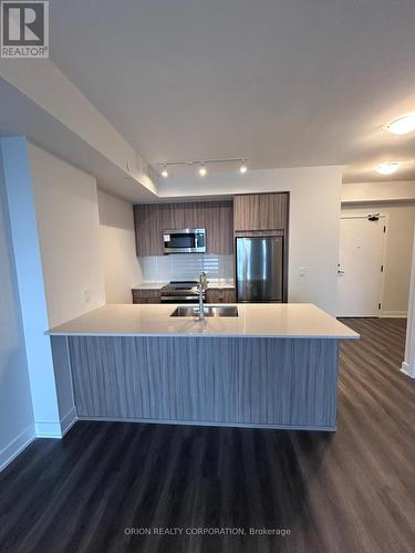 2102 - 4130 Parkside Village Drive, Mississauga, ON - Indoor Photo Showing Kitchen With Double Sink