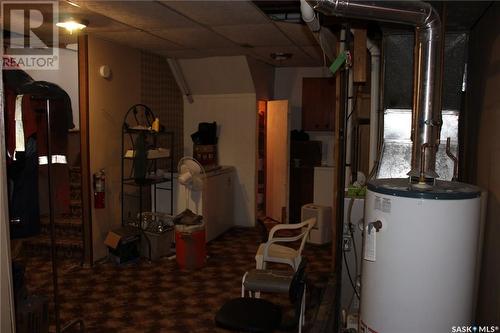 537 4Th Street W, Shaunavon, SK - Indoor Photo Showing Basement