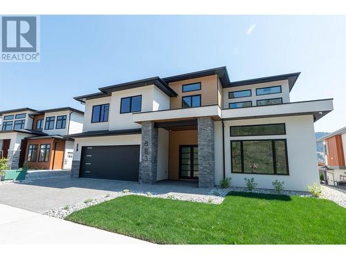 883 Loseth Drive, Kelowna, BC - Outdoor With Facade