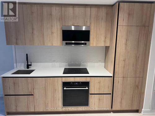 906N - 117 Broadway Avenue, Toronto, ON - Indoor Photo Showing Kitchen